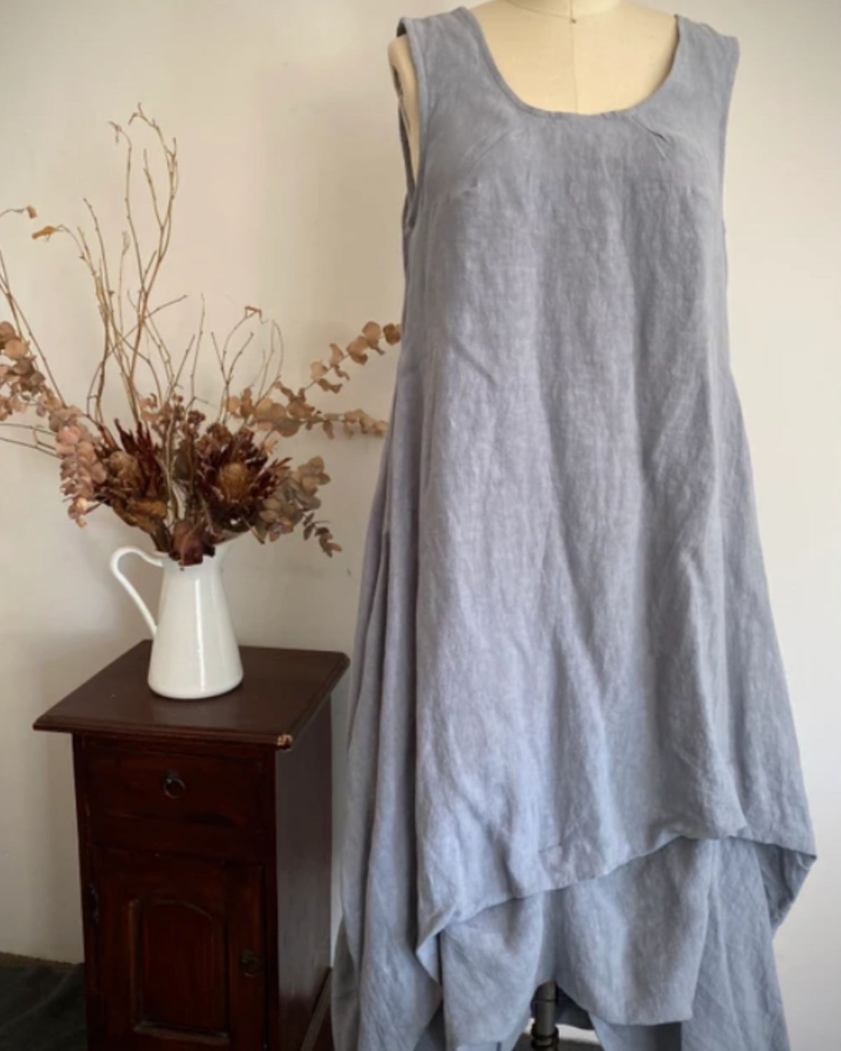 Willowbank Dress in Linen, Dove