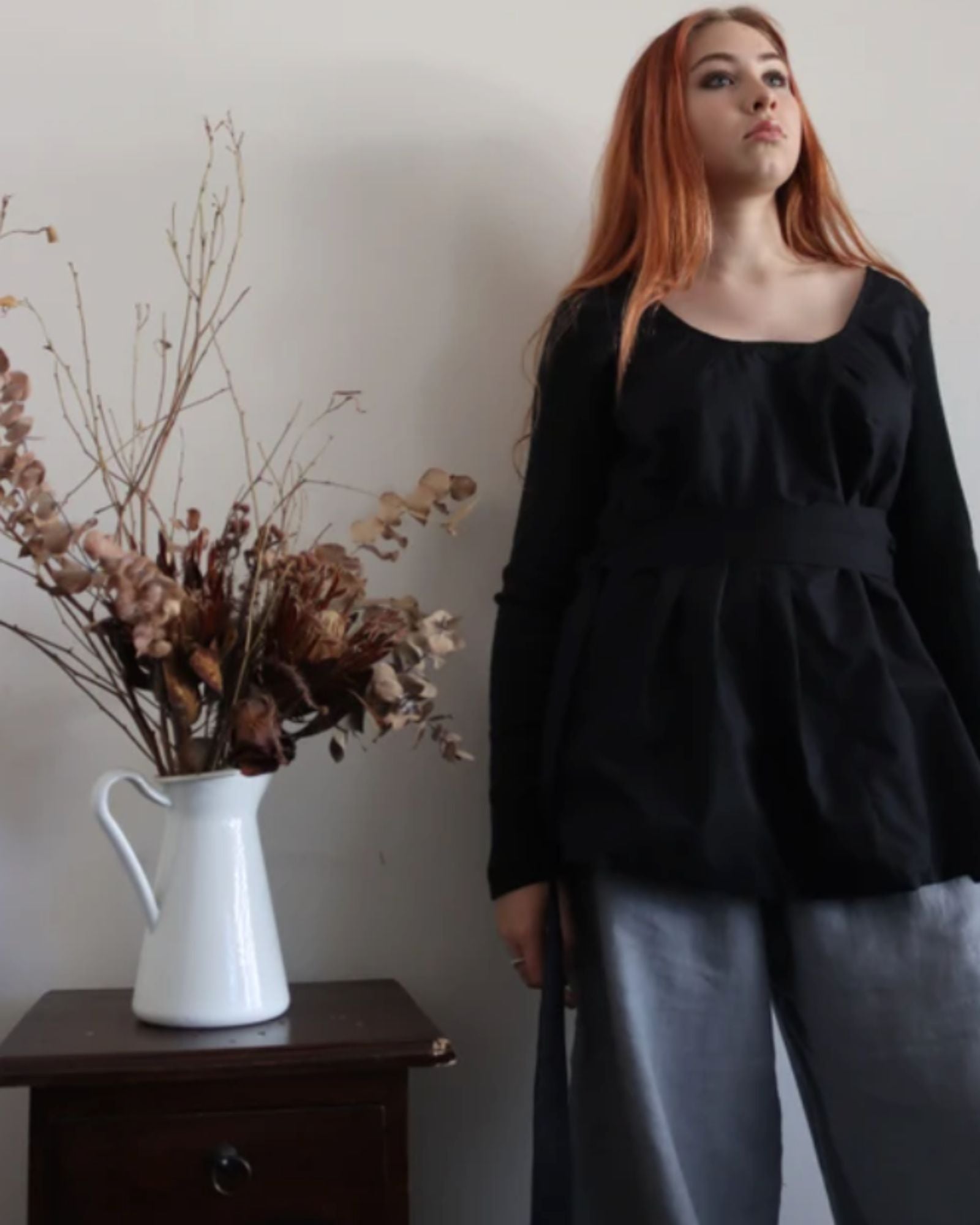 Melaleuca Rise Tapbank Cotton Top with Long Sleeves Black Colour